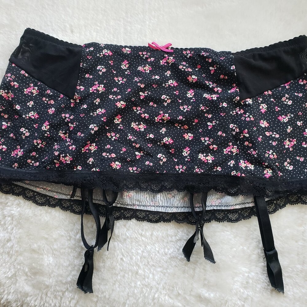 Jacob Lingerie - Never Worn Garter Black with Pink Flowers - Size Small